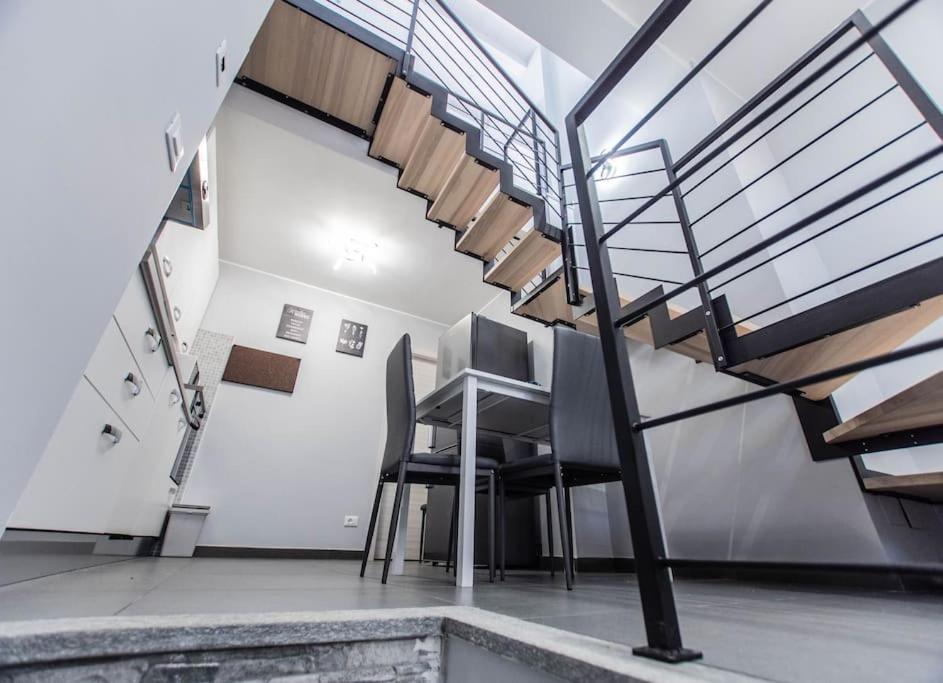 Apartament Modern Loft Center Of Turin + Jacuzzi 30M Metro Collegno Zewnętrze zdjęcie