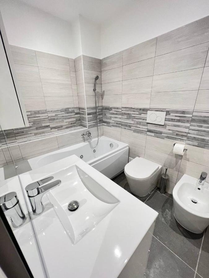 Apartament Modern Loft Center Of Turin + Jacuzzi 30M Metro Collegno Zewnętrze zdjęcie